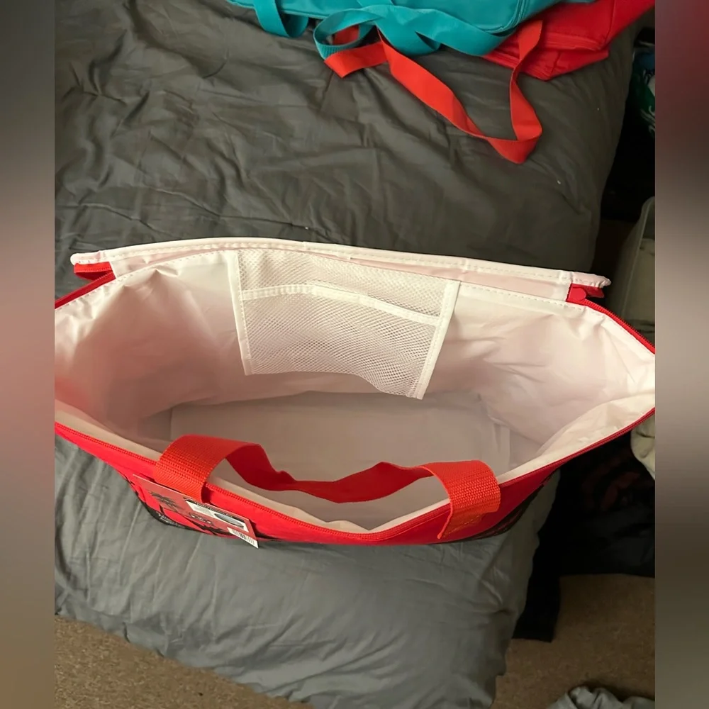 Red Trader Joe’s Insulated Bag NWT - Picture 2 of 5